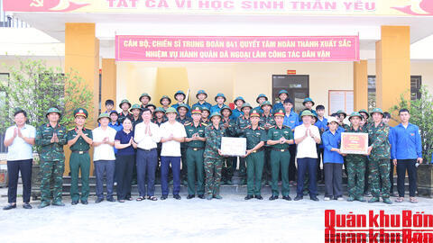 Cục Chính trị Quân khu 4 kiểm tra, động viên lực lượng làm công tác dân vận tại Hà Tĩnh