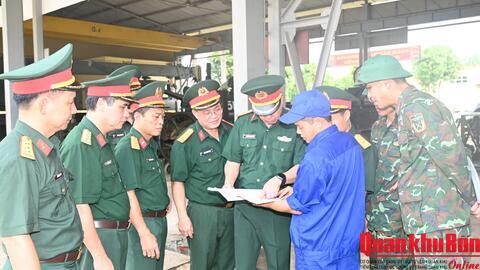 Lữ đoàn Tăng – Thiết giáp 206 (Quân khu 4) chấp hành nghiêm các quy định về an toàn, vệ sinh lao động