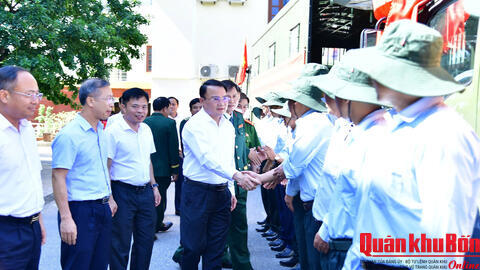 Nghệ An tổ chức Lễ xuất quân giao nhiệm vụ tìm kiếm, quy tập hài cốt liệt sĩ tại Lào