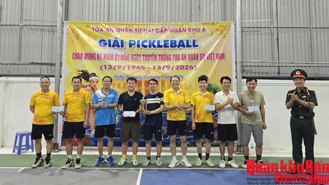 Toá án Quân sự Quân khu 4: Sôi nổi giải Pickleball chào mừng 81 năm ngày truyền thống toàn án quân sự