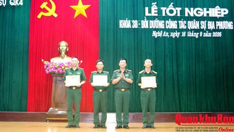 Trường Quân sự Quân khu 4 bế giảng Khóa 38 - Bồi dưỡng công tác quân sự địa phương năm 2026