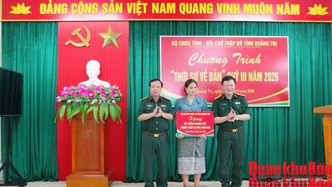 Bộ Chỉ huy Quân sự tỉnh Quảng Trị: Tổ chức Chương trình thời sự về bản