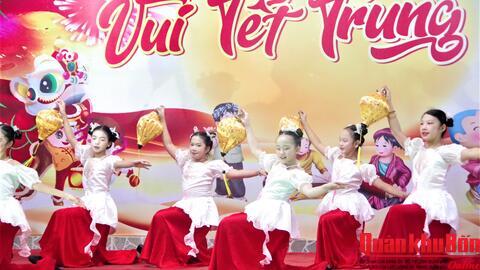 Ấm áp chương trình “Vui Tết trung thu”