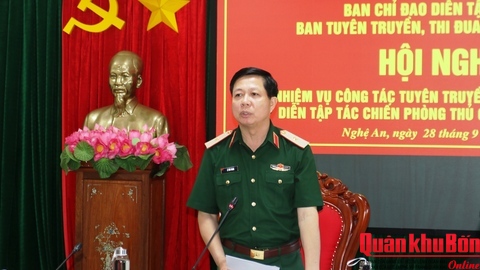 Giao nhiệm vụ thông tin, tuyên truyền, cổ động, thi đua - khen thưởng trong diễn tập.