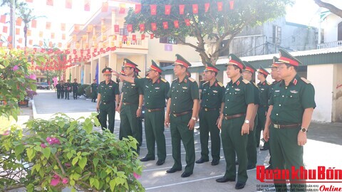 Bộ Tư lệnh Quân khu 4 kiểm tra công tác chuẩn bị khai giảng năm học mới tại Phân hiệu 2, Trường Thiếu sinh quân miền Trung