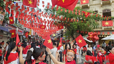Chính phủ đồng ý nghỉ Tết Đinh Mùi 7 ngày, Ngày Văn hóa Việt Nam 1 ngày