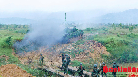 Sư đoàn 324, Quân khu 4: Hoàn thành nội dung thực binh bắn đạn thật