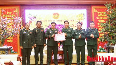 Các địa phương, đơn vị chúc mừng năm mới Quân khu 4