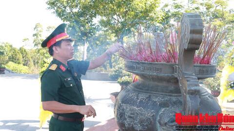Khối thi đua các cơ quan Trung ương 1 tổ chức hoạt động tri ân nhân Ngày Thương binh - Liệt sĩ