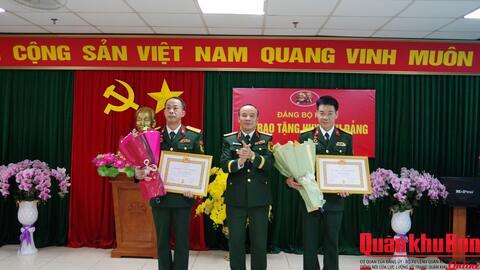 Đảng bộ Hệ 2, Học viện Chính trị: Tổ chức lễ trao tặng Huy hiệu 35 năm tuổi Đảng