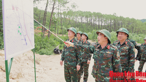 Quân khu 4 kiểm tra công tác chuẩn bị căn cứ hậu cần, kỹ thuật phục vụ diễn tập