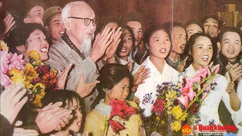 Người nghệ sĩ cũng là chiến sĩ, tác phẩm văn nghệ chính là vũ khí đấu tranh