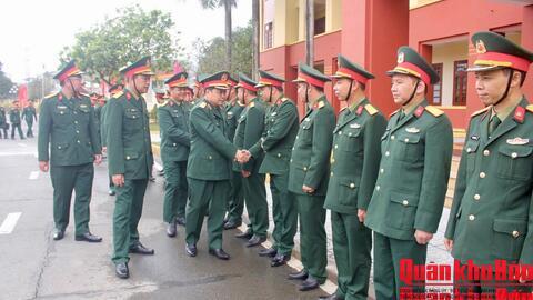 ​​​​​​​Quân khu 4 kiểm tra, chúc Tết trên địa bàn tỉnh Quảng Trị