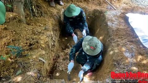 Đội 192, Bộ Chỉ huy Quân sự thành phố Huế tìm kiếm, cất bốc được 1 hài cốt liệt sĩ tại xã Nam Đông