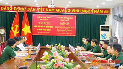 Bệnh viện Quân y 4: Đón đoàn công tác Xiêng Khoảng, CHDCND Lào thăm và làm việc