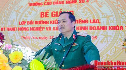 Bế giảng lớp bồi dưỡng kiến thức tiếng Lào, kỹ thuật nông nghiệp và sản xuất kinh doanh khóa 1