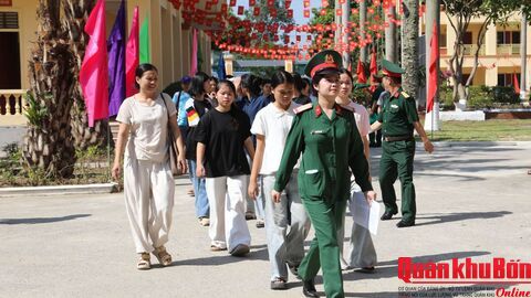 Quân khu 4: Phân hiệu 2 Trường Thiếu sinh quân miền Trung: Tiếp nhận 160 học sinh khóa mới năm học 2026 - 2027