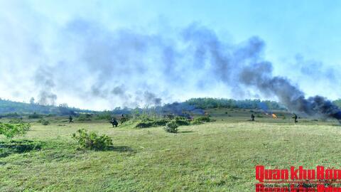 Nghệ An: Diễn tập chiến thuật vòng tổng hợp cấp Tiểu đoàn năm 2025