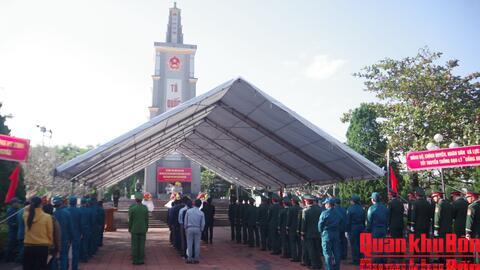 Lễ viếng, truy điệu và an táng 03 hài cốt liệt sĩ tại Nghĩa trang liệt sĩ Mai Thủy, xã Trường Phú, tỉnh Quảng Trị