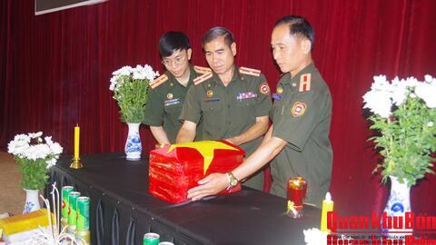 Nặng nghĩa tri ân trên đất bạn Lào