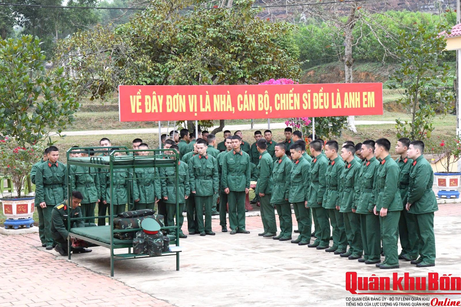 Những ngày đầu của chiến sĩ mới Sư đoàn 324