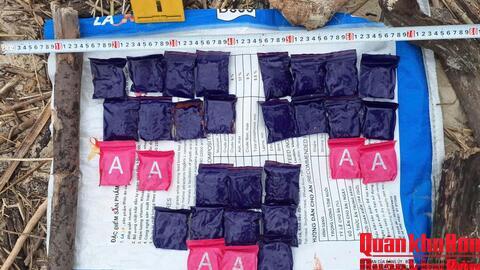 Quảng Trị: Liên tiếp phát hiện ma túy tổng hợp trên bờ biển xã Nam Cửa Việt