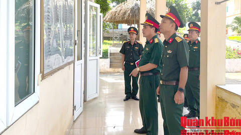 Quân khu 4: Kiểm tra công tác hậu cần, kỹ thuật, an toàn, vệ sinh lao động tại Kho K1