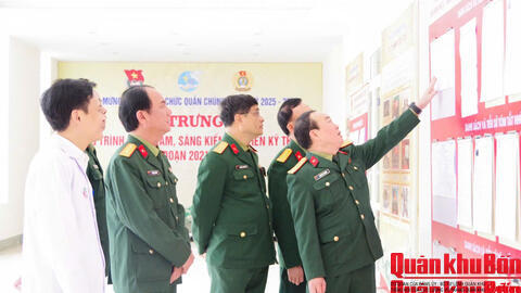 Cục Hậu cần - Kỹ thuật Quân khu 4 kiểm tra công tác chuẩn bị bầu cử tại Bệnh viện Quân y 4