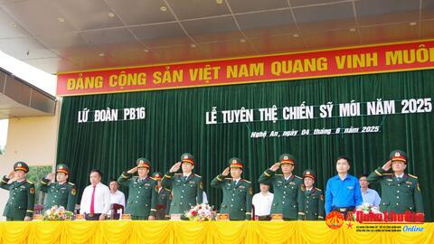 Lữ đoàn Pháo binh 16 (Quân khu 4), tuyên thệ chiến sĩ mới năm 2025