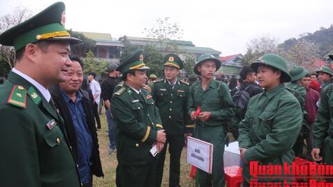 Ban Chỉ huy Phòng thủ khu vực 4 (Nghệ An) hoàn thành 100% chỉ tiêu giao quân năm 2026