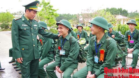 Ban Chỉ huy Bộ đội Biên phòng thành phố Huế tiếp nhận 120 chiến sĩ mới