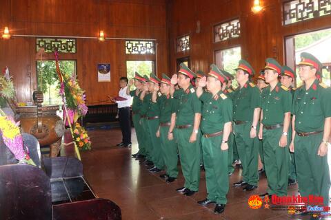 Lực lượng vũ trang Quân khu 4 khắc ghi Lời Bác Hồ dạy, phấn đấu xứng danh “Bộ đội Cụ Hồ” trong thời kỳ mới