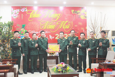 Bộ Tư lệnh Quân khu 4 kiểm tra, chúc Tết các đơn vị trên địa bàn tỉnh Nghệ An