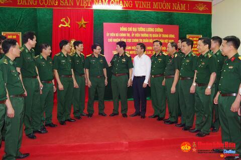 Đại tướng Lương Cường, Chủ nhiệm Tổng Cục Chính trị thăm và làm việc với các đơn vị Quân đội trên địa bàn huyện Mường Lát, tỉnh Thanh Hóa