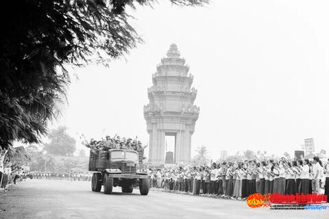 Bài 3: Chiến thắng của chính nghĩa (Tiếp theo và hết)