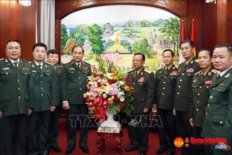 Bộ Quốc phòng Việt Nam chúc mừng 75 năm Ngày thành lập Quân đội Nhân dân Lào