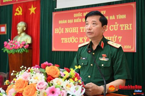 Trung tướng Hà Thọ Bình tiếp xúc cử tri trước kỳ họp Quốc hội thứ 7, khóa XV tại tỉnh Hà Tĩnh