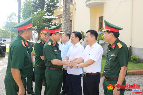 Thiếu tướng Đoàn Xuân Bường, Chính ủy Quân khu 4 kiểm tra sắp xếp, điều chỉnh tổ chức cơ quan Quân sự địa phương tại Nghệ An.