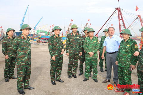 Quân khu 4: Sẵn sàng ứng phó Bão số 5 (Kajiki).