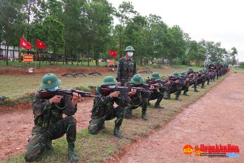 Thực hiện tốt đợt thi đua cao điểm chào mừng kỷ niệm 50 năm ngày giải phóng tỉnh Quảng Trị