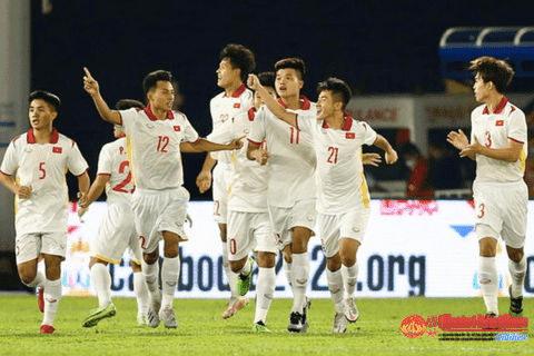 Đại thắng Singapore 7-0, U23 Việt Nam hứng khởi quyết đấu Thái Lan