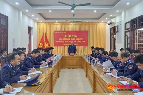 Kiểm tra công tác chuẩn bị ra quân huấn luyện tại Hải đội 102