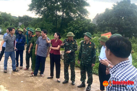 Ban Chỉ huy Phòng thủ Khu vực 2 - Hà Trung, Thanh Hóa di dời gần 1.300 người tránh bão số 5