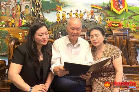 Ký ức thiêng liêng trên đất bạn Lào