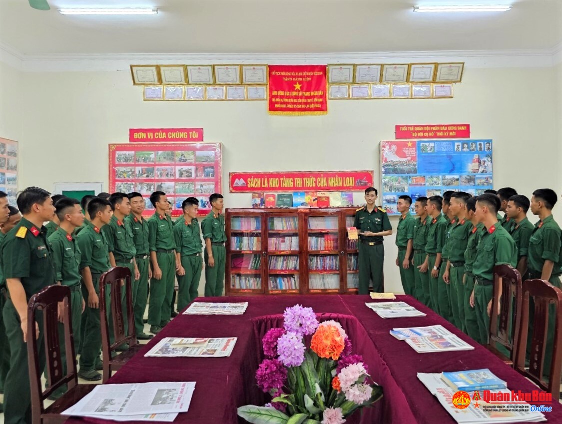 Sư đoàn 324: Sôi nổi hoạt động chào mừng Ngày sách và văn hoá đọc Việt Nam năm 2024