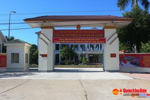 Chấm thi doanh trại chính quy, xanh, sạch, đẹp tại Ban Chỉ huy Quân sự huyện Đô Lương, Nghệ An