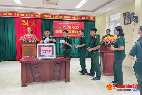 Chi hội Phụ nữ Ban Chỉ huy Quân sự thị xã Thái Hòa hướng về đồng bào vùng lũ Kỳ Sơn
