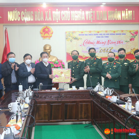 Bộ Tư lệnh Quân khu 4 kiểm tra, chúc Tết tại tỉnh Hà Tĩnh