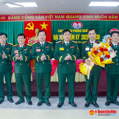 Chi bộ Văn phòng Quân khu 4: Đại hội nhiệm kỳ 2025 - 2030 thành công tốt đẹp