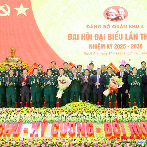 Danh sách Ban Chấp hành Đảng bộ Quân khu 4 nhiệm kỳ 2025 - 2030 (Khối Đại hội bầu)